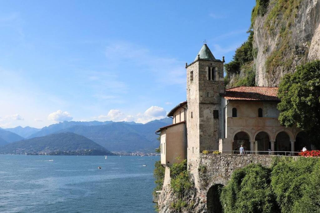 Lago Maggiore, Leggiuno, Ampio Appartamento Екстер'єр фото